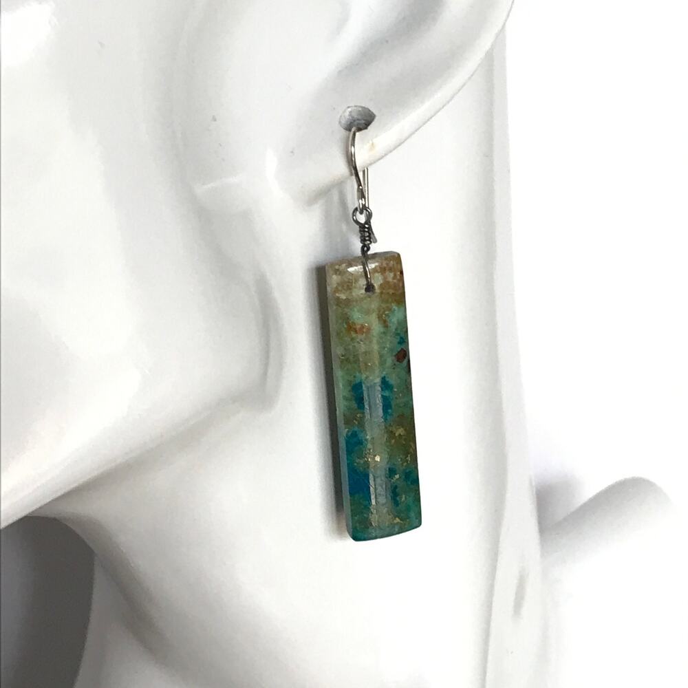Artisan semiprecious Chrysocolla rectangle dangle / drop earrings - Picture 5 of 8